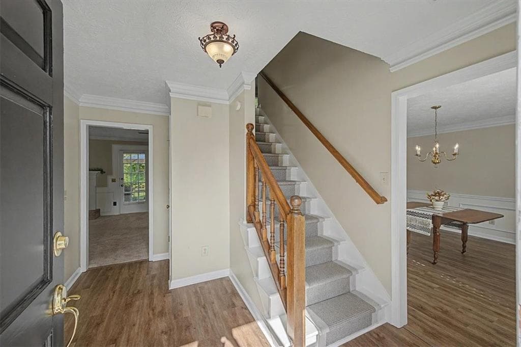 5 bedroom, 4 bathroom, 3,180 sq ft single family residence under contract at 1820 N Chestnut Grove Drive, Marietta, GA 30066 — photo 5