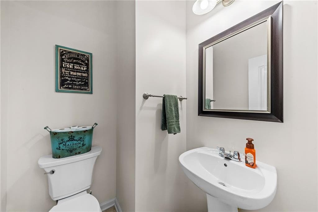 4 bedroom, 3 bathroom, 2,125 sq ft single family residence under contract at 1271 Willowynd Way, Watkinsville, GA 30677 — photo 7