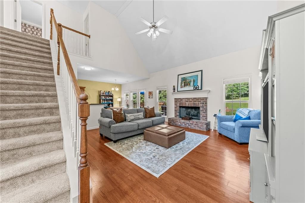4 bedroom, 3 bathroom, 2,125 sq ft single family residence under contract at 1271 Willowynd Way, Watkinsville, GA 30677 — photo 9
