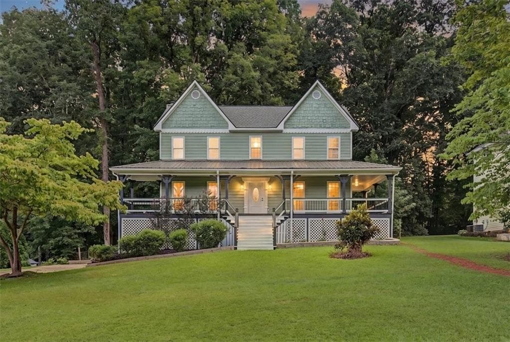 4 bedroom, 3 bathroom, 2,045 sq ft single family residence under contract at 176 Cumberland Way, Dallas, GA 30132