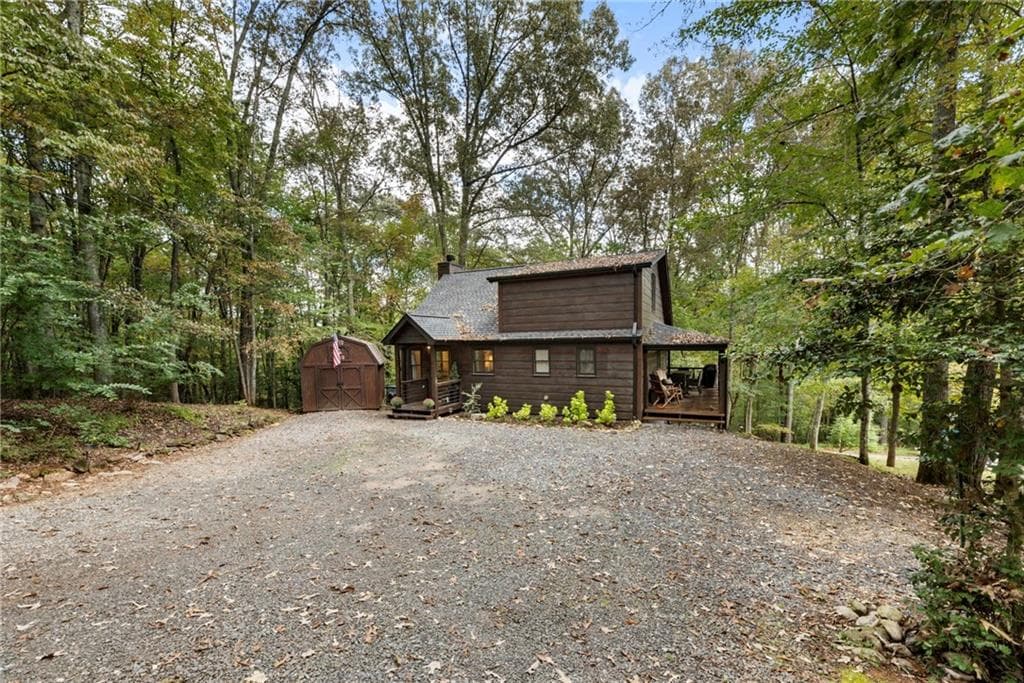 4 bedroom, 3 bathroom, 2,080 sq ft single family residence under contract at 120 Brookhaven Trail, Blue Ridge, GA 30513 — photo 5