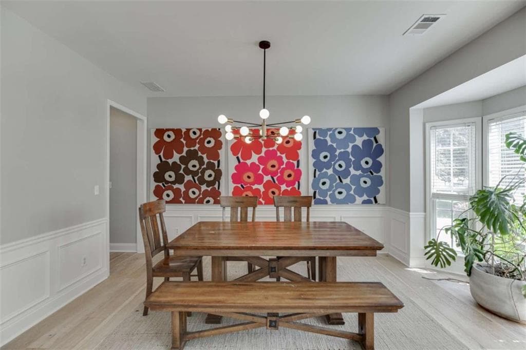 4 bedroom, 3 bathroom, 2,886 sq ft single family residence under contract at 519 Glen Creek Way, Sugar Hill, GA 30518 — photo 8