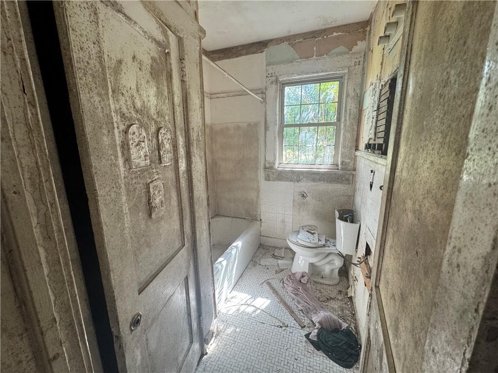 3 bedroom, 2 bathroom, 1,708 sq ft single family residence for sale at 2773 Beech Avenue, Macon, GA 31204 — photo 9