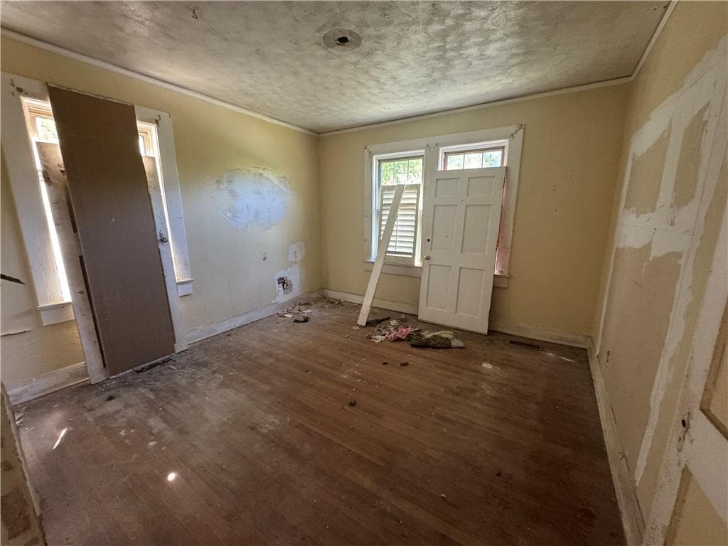 3 bedroom, 2 bathroom, 1,708 sq ft single family residence for sale at 2773 Beech Avenue, Macon, GA 31204 — photo 3