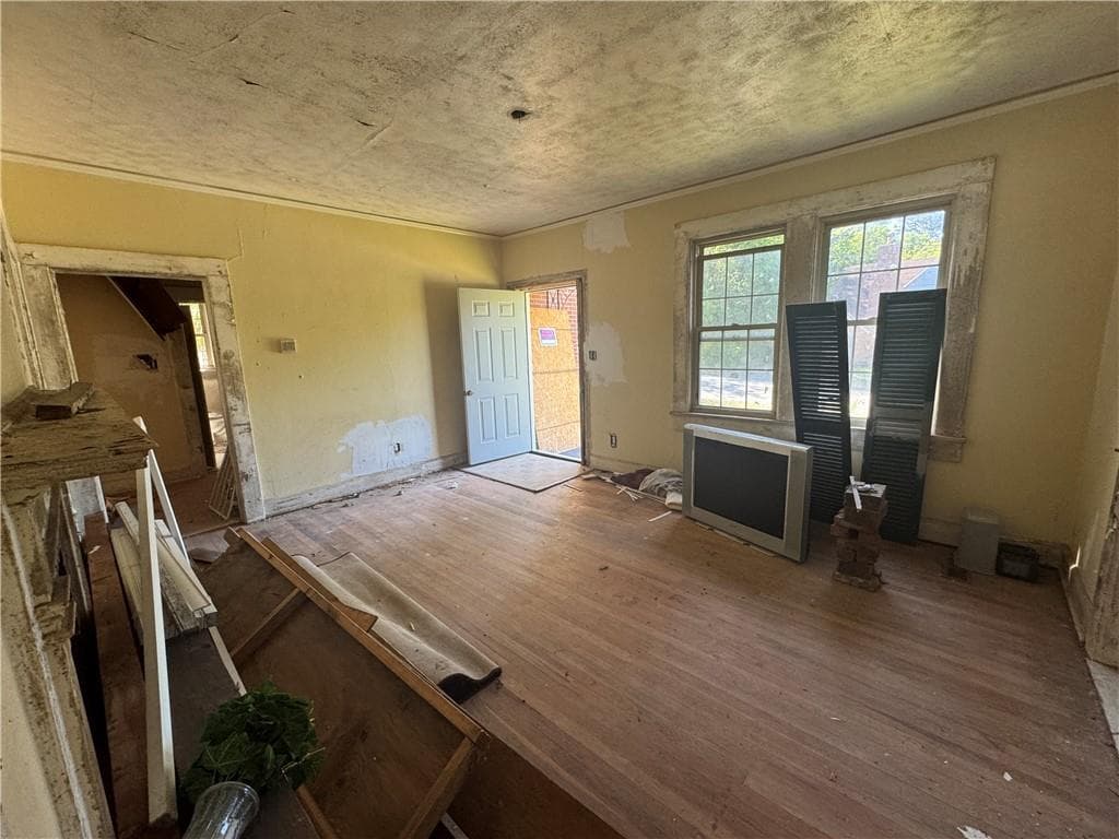3 bedroom, 2 bathroom, 1,708 sq ft single family residence for sale at 2773 Beech Avenue, Macon, GA 31204 — photo 4