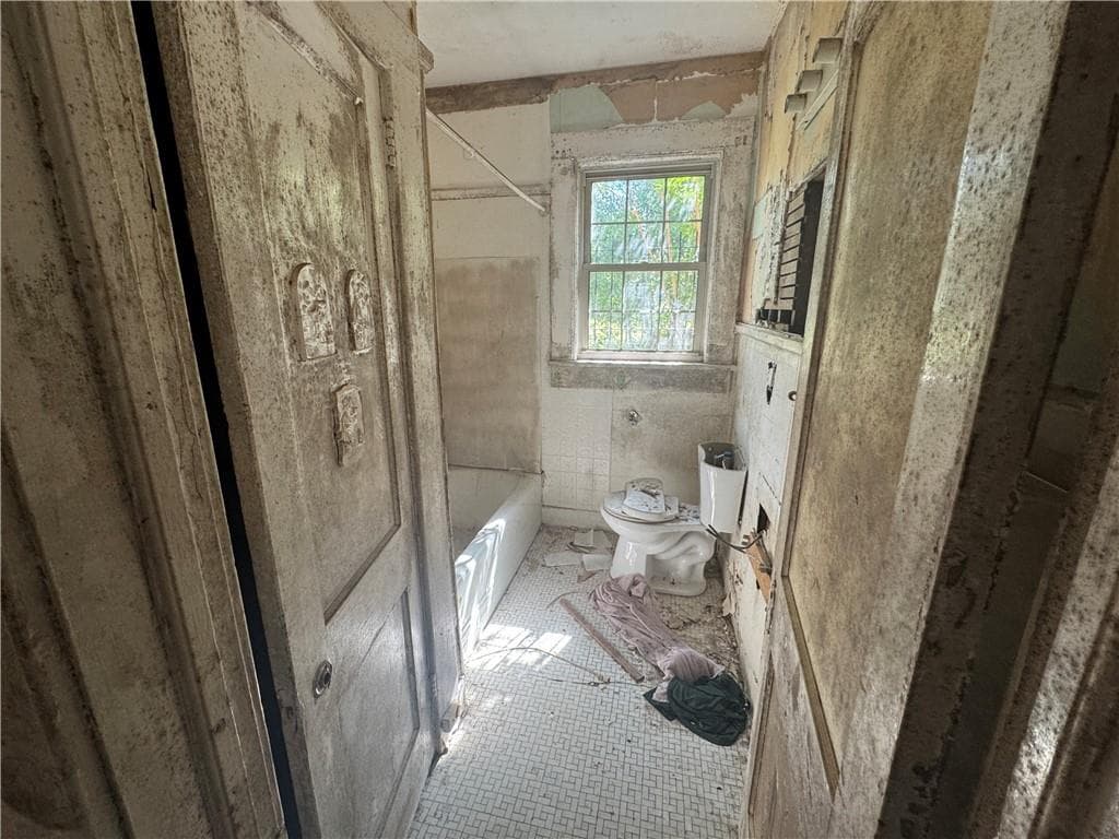 3 bedroom, 2 bathroom, 1,708 sq ft single family residence for sale at 2773 Beech Avenue, Macon, GA 31204 — photo 8