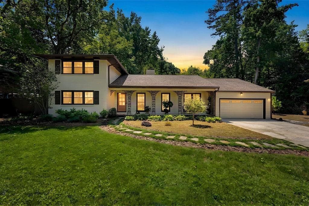 4 bedroom, 2 bathroom, 2,309 sq ft single family residence for sale at 747 Starlight Court, Sandy Springs, GA 30342