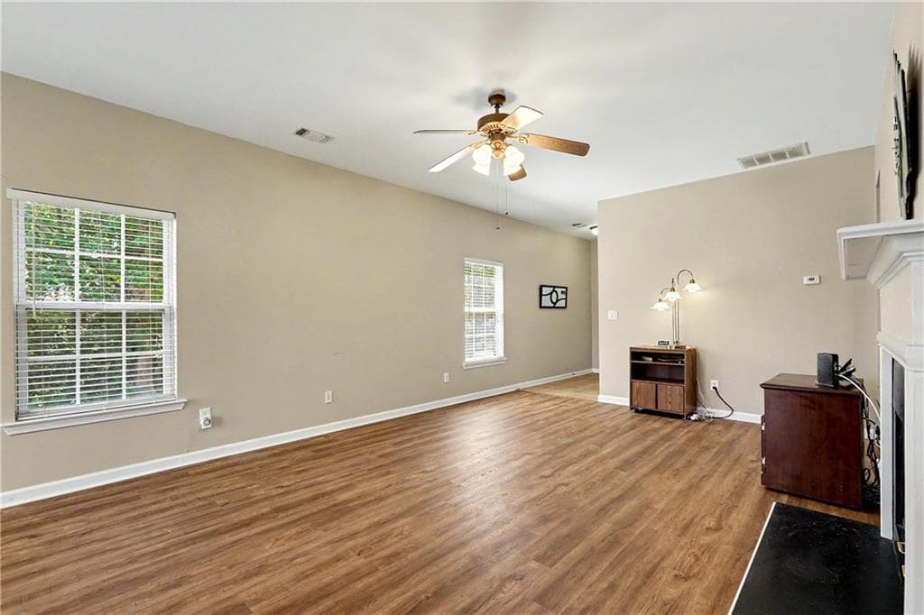 3 bedroom, 2 bathroom, 1,427 sq ft condominium for sale at 1539 Rachels Ridge, Kennesaw, GA 30152 — photo 3