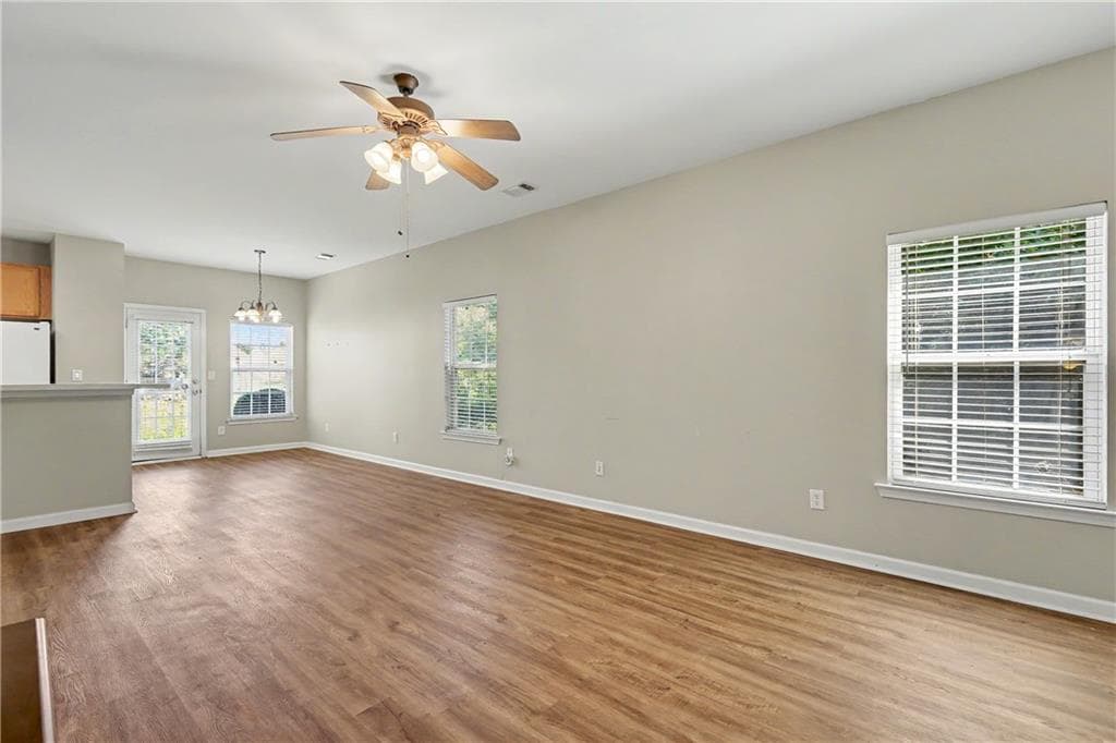 3 bedroom, 2 bathroom, 1,427 sq ft condominium for sale at 1539 Rachels Ridge, Kennesaw, GA 30152 — photo 5