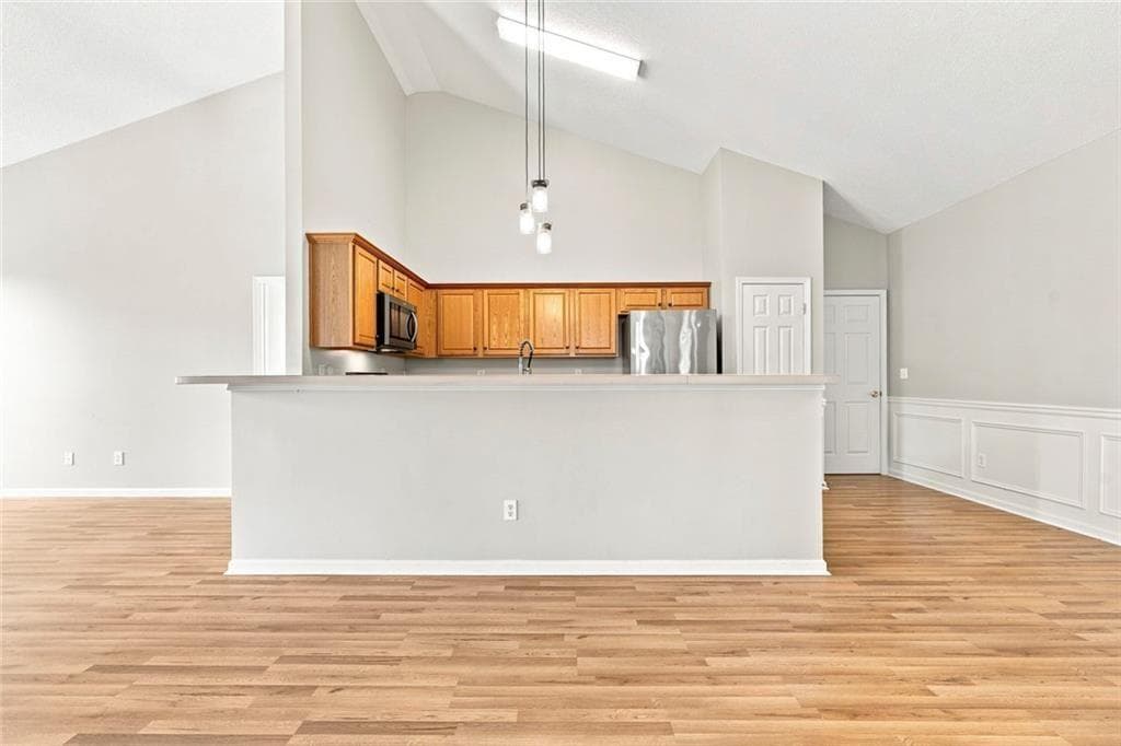 2 bedroom, 2 bathroom, 1,379 sq ft townhouse for sale at 774 Camry Circle, Dallas, GA 30157 — photo 6
