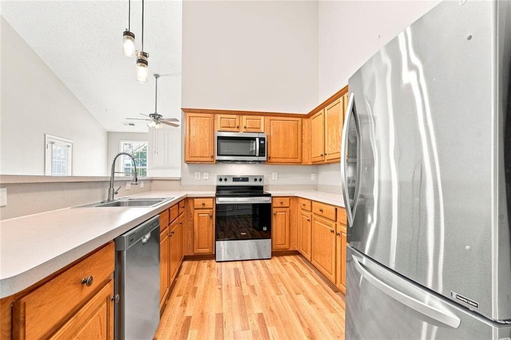 2 bedroom, 2 bathroom, 1,379 sq ft townhouse for sale at 774 Camry Circle, Dallas, GA 30157 — photo 8