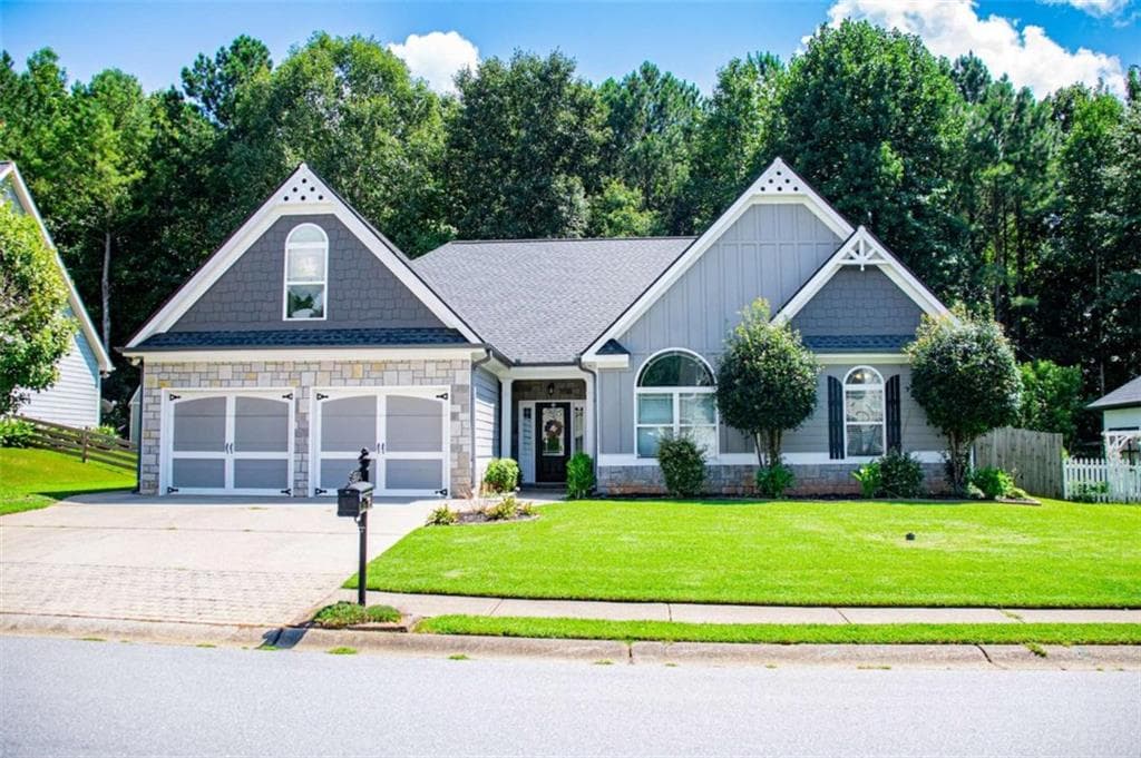 3 bedroom, 2 bathroom, 2,161 sq ft single family residence for sale at 320 Daffodil Drive, Temple, GA 30179 — photo 1 of 52