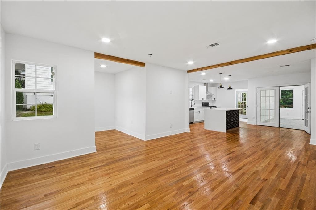 3 bedroom, 2 bathroom, 1,064 sq ft single family residence under contract at 2886 Joyce Avenue, Decatur, GA 30032 — photo 8