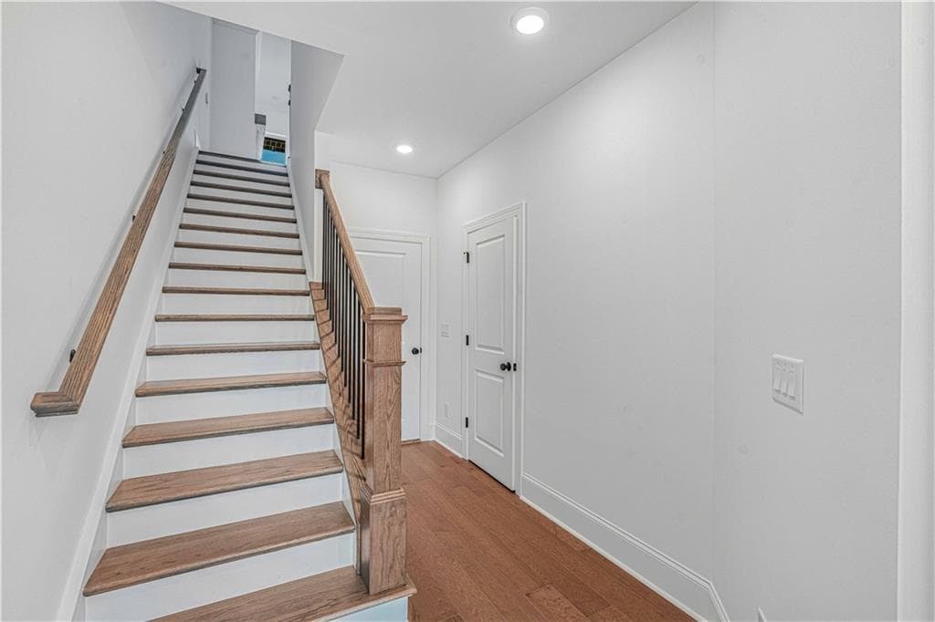 3 bedroom, 4 bathroom, 2,264 sq ft townhouse under contract at 1506 Westend Way 329, Cumming, GA 30041 — photo 6