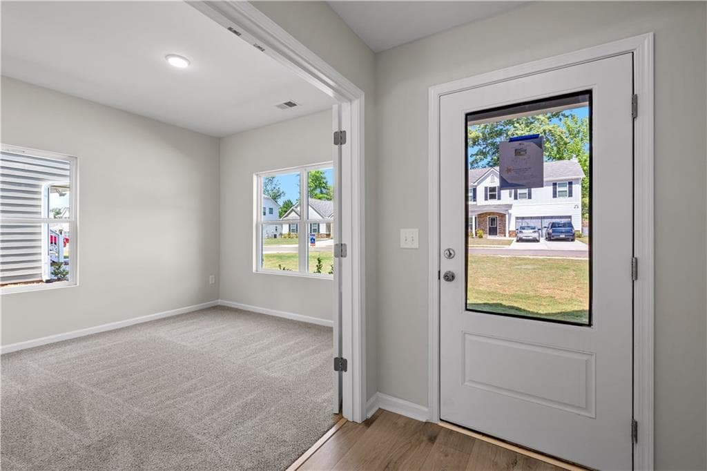 4 bedroom, 3 bathroom, 2,300 sq ft single family residence for sale at 501 Charleston Place, Villa Rica, GA 30180 — photo 5