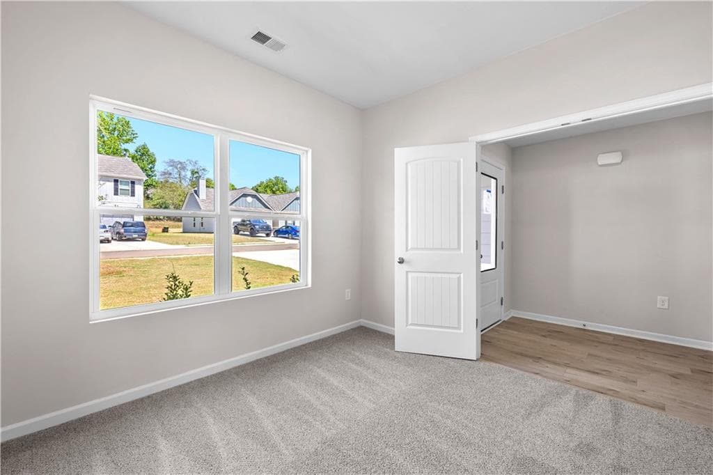 4 bedroom, 3 bathroom, 2,300 sq ft single family residence for sale at 501 Charleston Place, Villa Rica, GA 30180 — photo 7