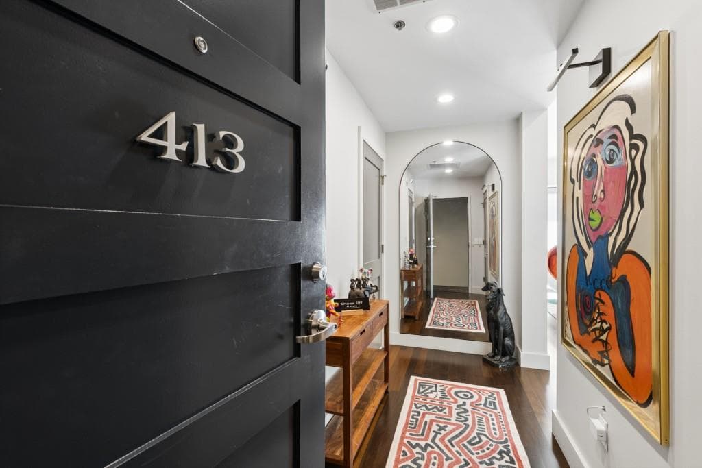 2 bedroom, 2 bathroom, 1,218 sq ft condominium for rent at 1100 Howell Mill Road 413, Atlanta, GA 30318 for $3,250 a month — photo 2