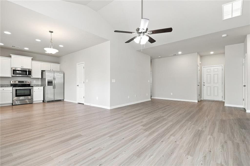 4 bedroom, 2 bathroom, 1,726 sq ft single family residence for rent at 104 Culver Street, Jackson, GA 30233 for $1,730 a month — photo 3