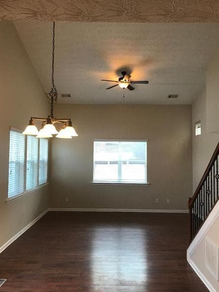 3 bedroom, 3 bathroom, 1,307 sq ft single family residence for rent at 303 Hiawassee Drive, Woodstock, GA 30188 for $2,100 a month — photo 9