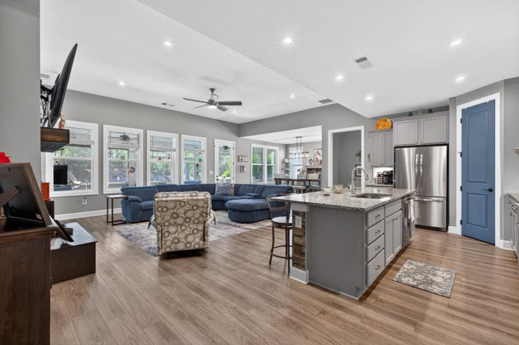 4 bedroom, 4 bathroom, 2,935 sq ft single family residence for sale at 248 Chatuge Drive, Hoschton, GA 30548 — photo 3