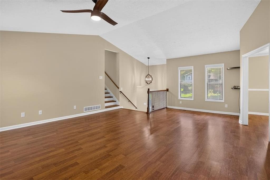 5 bedroom, 3 bathroom, 2,800 sq ft single family residence for sale at 260 Park Avenue, Woodstock, GA 30188 — photo 8