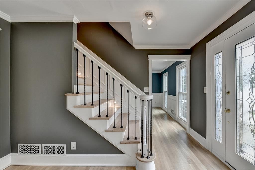 5 bedroom, 4 bathroom, 3,033 sq ft single family residence for rent at 3914 Granger Drive, Atlanta, GA 30341 for $5,500 a month — photo 3