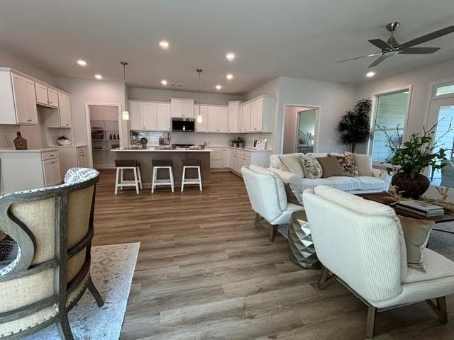 3 bedroom, 2 bathroom, 2,041 sq ft single family residence for sale at 149 English Barn Way, Hiram, GA 30141 — photo 4