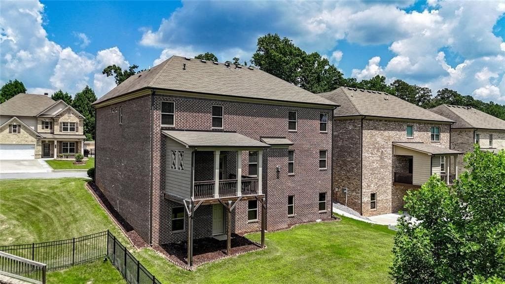 5 bedroom, 4 bathroom, 3,493 sq ft single family residence for sale at 3304 Ivy Farm Path, Buford, GA 30519 — photo 3