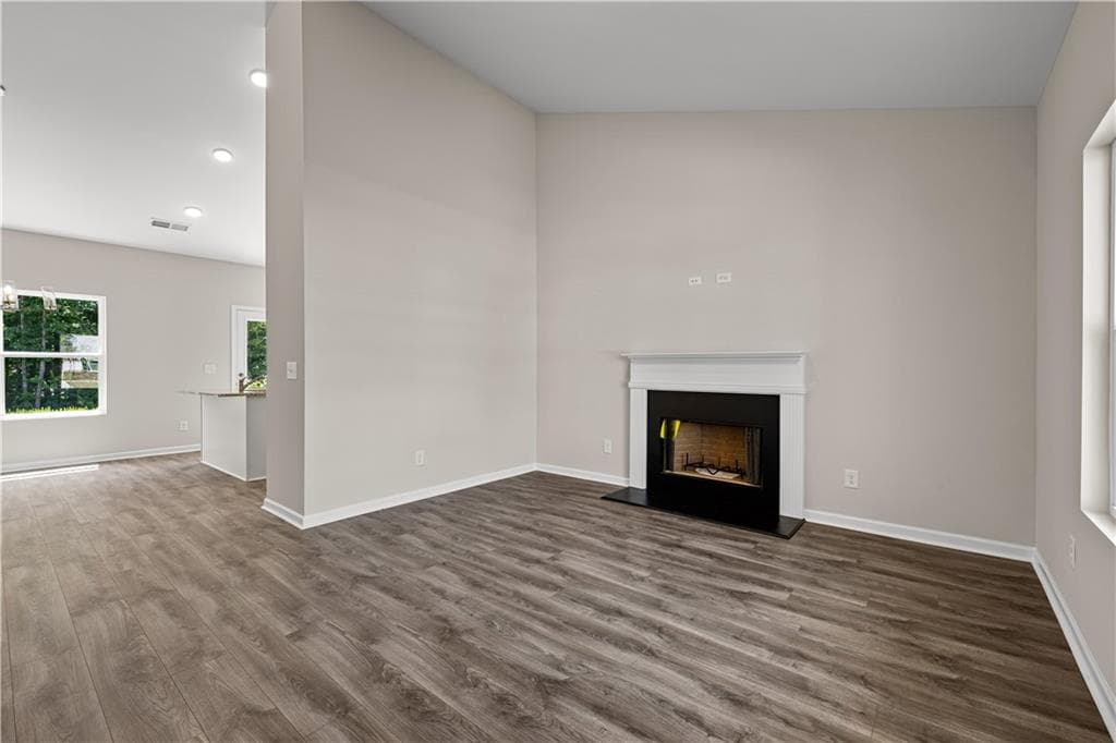 4 bedroom, 3 bathroom, 1,700 sq ft single family residence for sale at 497 Charleston Place, Villa Rica, GA 30180 — photo 6