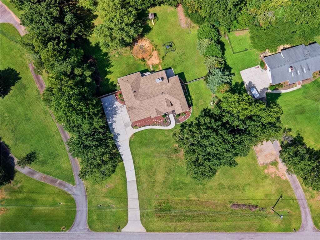 4 bedroom, 2 bathroom, 2,688 sq ft single family residence for sale at 125 Mackey Road, Mcdonough, GA 30252 — photo 7