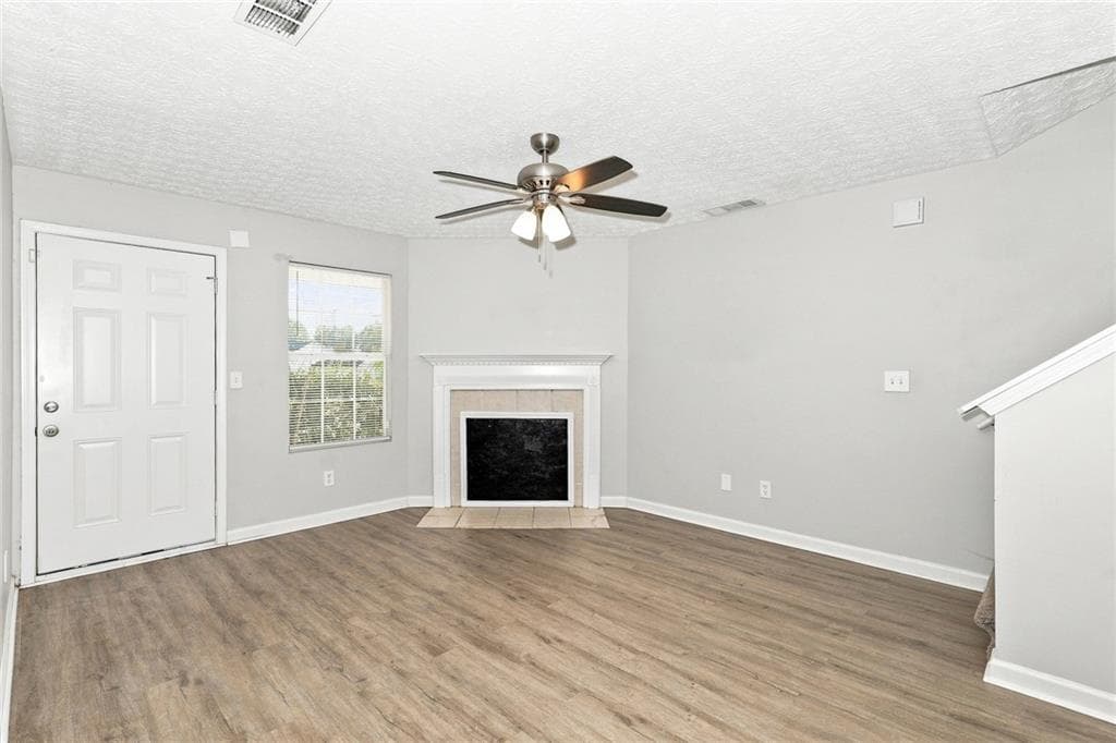 3 bedroom, 3 bathroom, 1,560 sq ft single family residence for rent at 9471 Bogey Court, Jonesboro, GA 30238 for $1,710 a month — photo 3