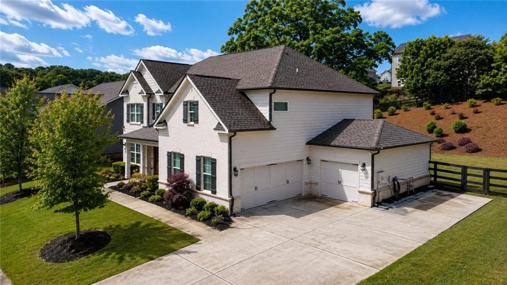 5 bedroom, 4 bathroom, 3,083 sq ft single family residence for sale at 415 Carmichael Circle, Canton, GA 30115 — photo 2