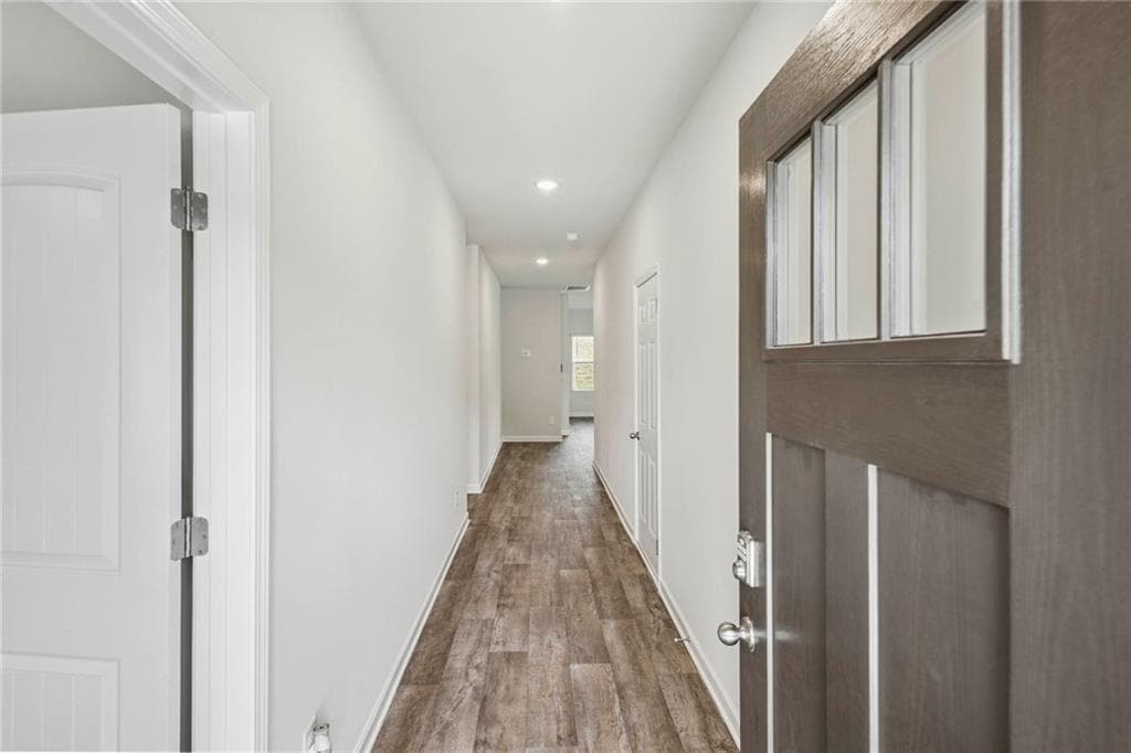 4 bedroom, 3 bathroom, 2,000 sq ft single family residence for sale at 50 Faulkner Circle, Social Circle, GA 30025 — photo 2