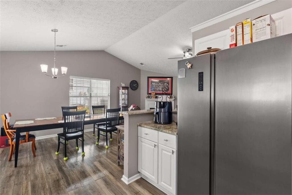 3 bedroom, 2 bathroom, 1,290 sq ft single family residence for sale at 3444 Peachcrest Trace, Decatur, GA 30032 — photo 7