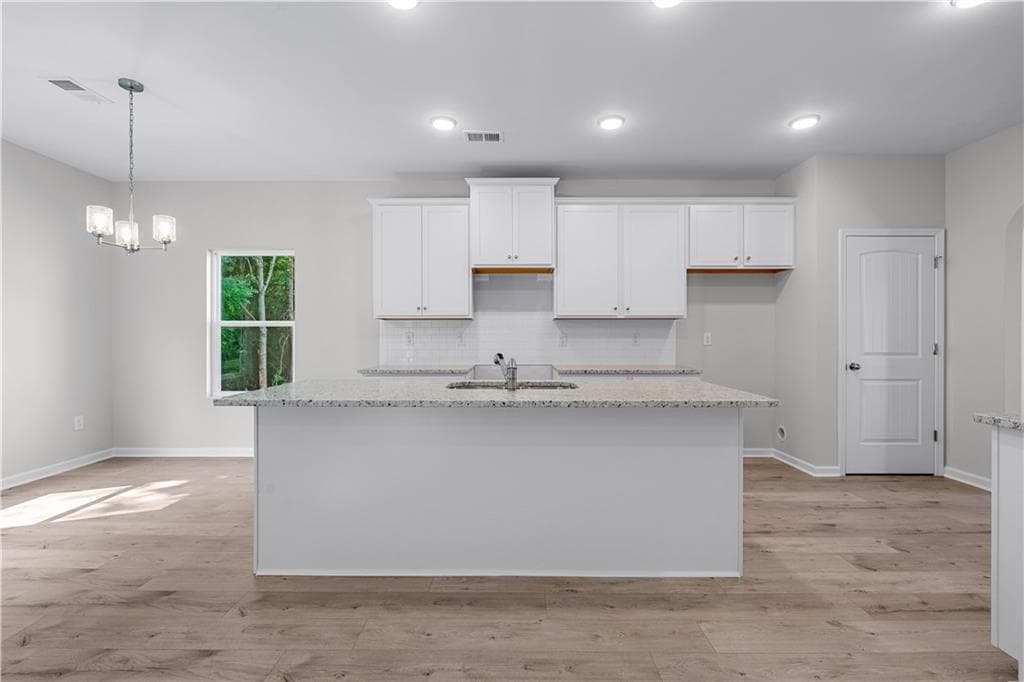 5 bedroom, 3 bathroom, 2,400 sq ft single family residence for sale at 493 Charleston Place, Villa Rica, GA 30180 — photo 10