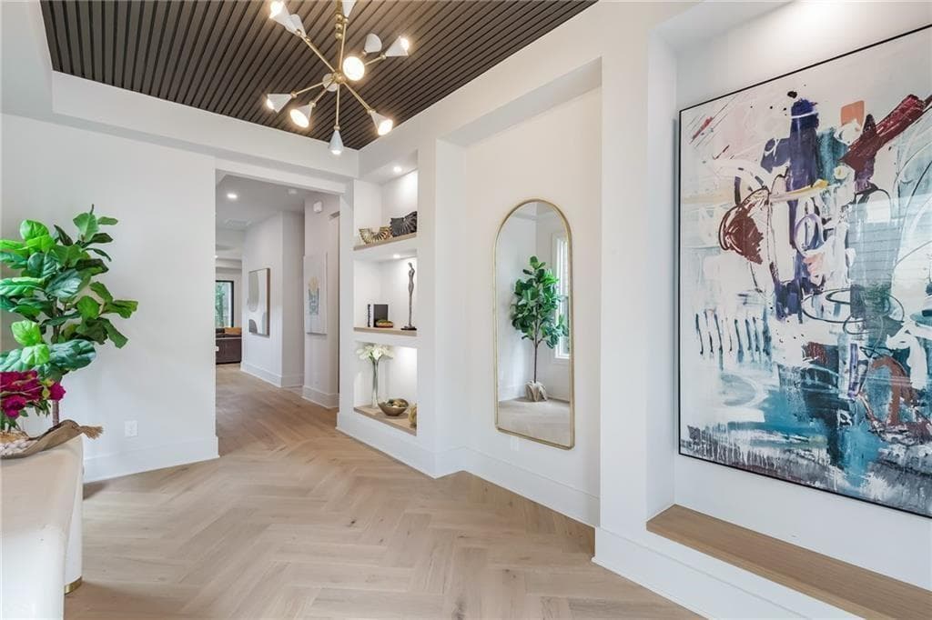 5 bedroom, 6 bathroom, 4,017 sq ft single family residence for sale at 1203 Oglethorpe Avenue NE, Atlanta, GA 30319 — photo 4