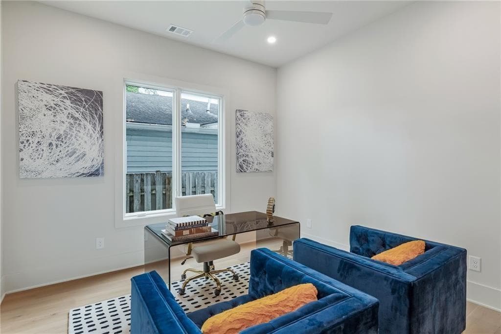 5 bedroom, 6 bathroom, 4,017 sq ft single family residence for sale at 1203 Oglethorpe Avenue NE, Atlanta, GA 30319 — photo 5