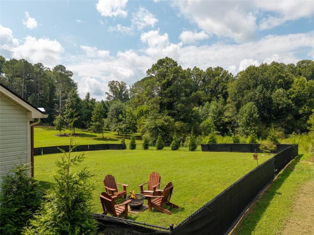 3 bedroom, 2 bathroom, 1,322 sq ft single family residence for sale at 151 Old South Drive, Ellijay, GA 30540 — photo 4