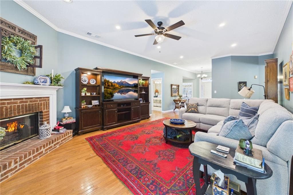 5 bedroom, 4 bathroom, 2,338 sq ft single family residence under contract at 5007 Lakeridge Close, Mcdonough, GA 30253 — photo 7