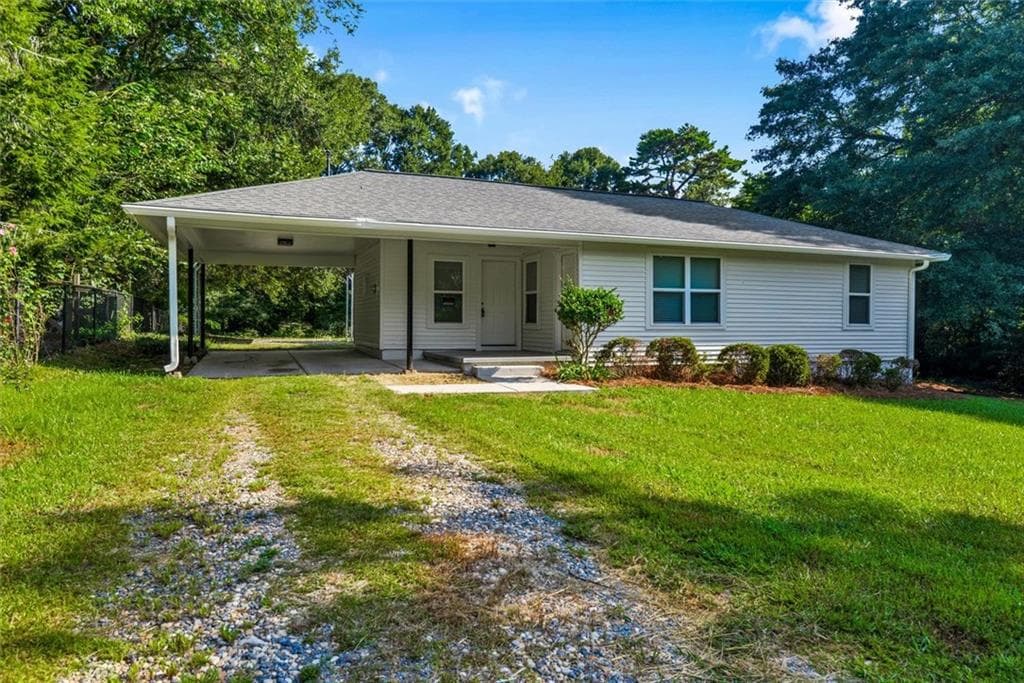 2 bedroom, 1 bathroom, 954 sq ft single family residence for sale at 470 Schaffer Road, Marietta, GA 30060 — photo 2