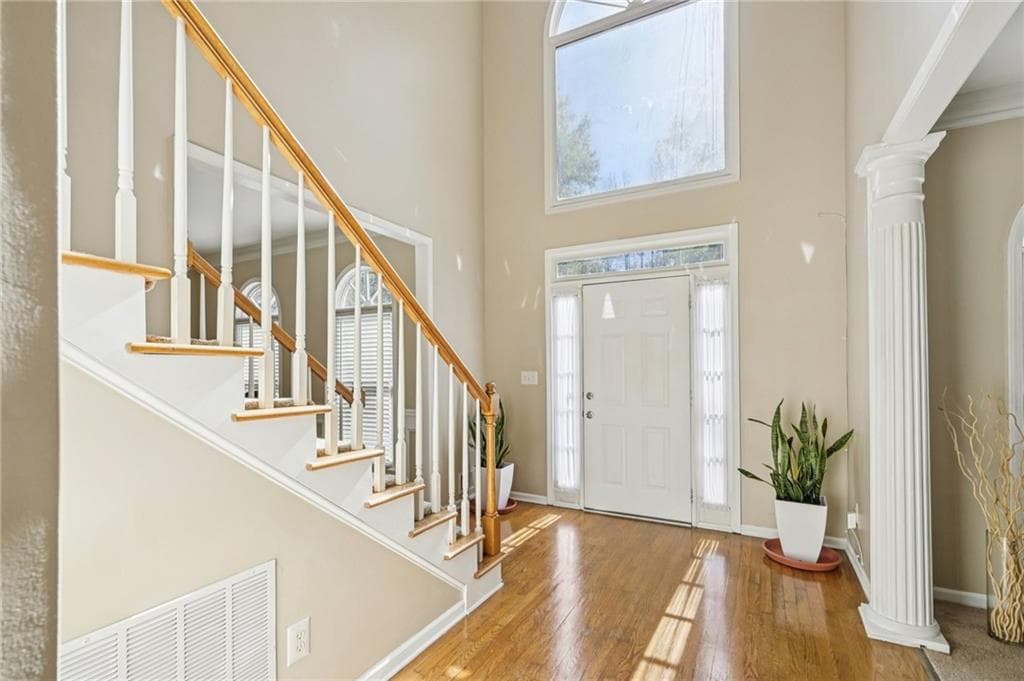 6 bedroom, 4 bathroom, 4,337 sq ft single family residence for sale at 100 Julia Court, Fayetteville, GA 30214 — photo 5