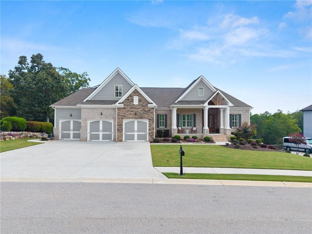 5 bedroom, 4 bathroom, 4,572 sq ft single family residence for sale at 3438 Dockside Shores Drive, Gainesville, GA 30506 — photo 5