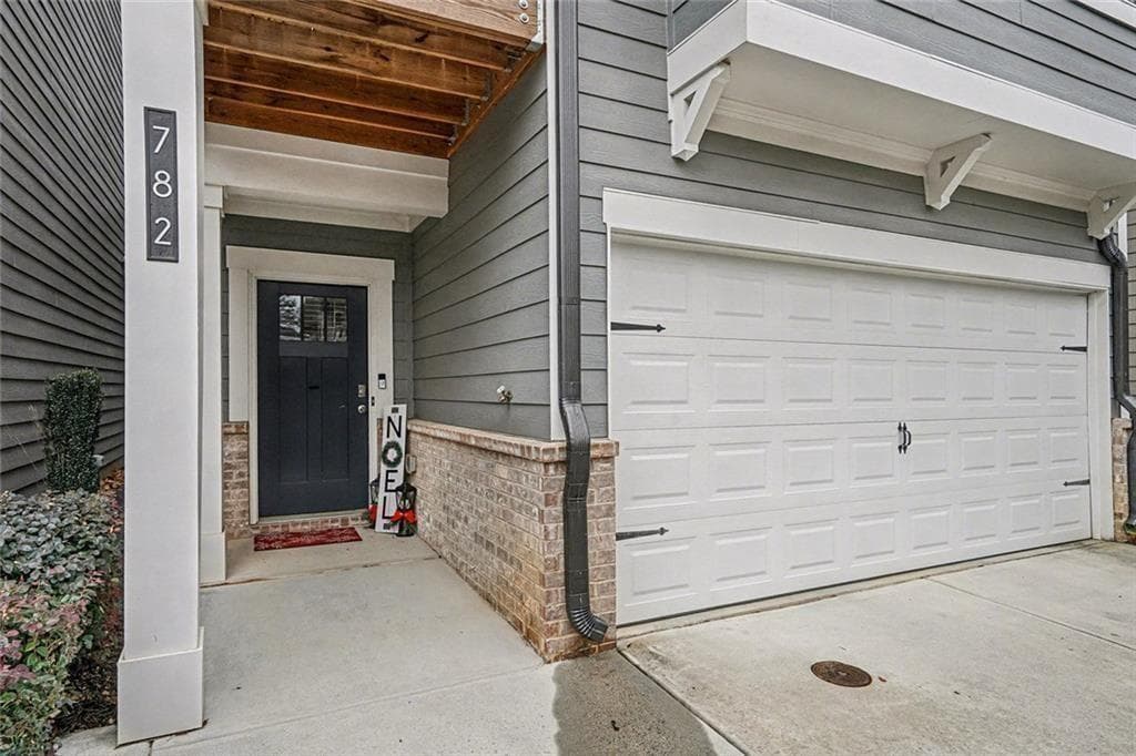 3 bedroom, 3 bathroom, 2,456 sq ft townhouse for sale at 782 Belrose Drive, Marietta, GA 30080 — photo 4