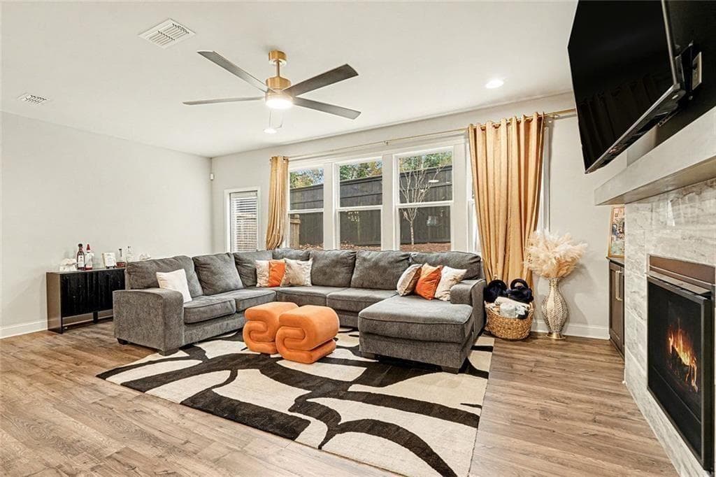 3 bedroom, 3 bathroom, 2,456 sq ft townhouse for sale at 782 Belrose Drive, Marietta, GA 30080 — photo 7