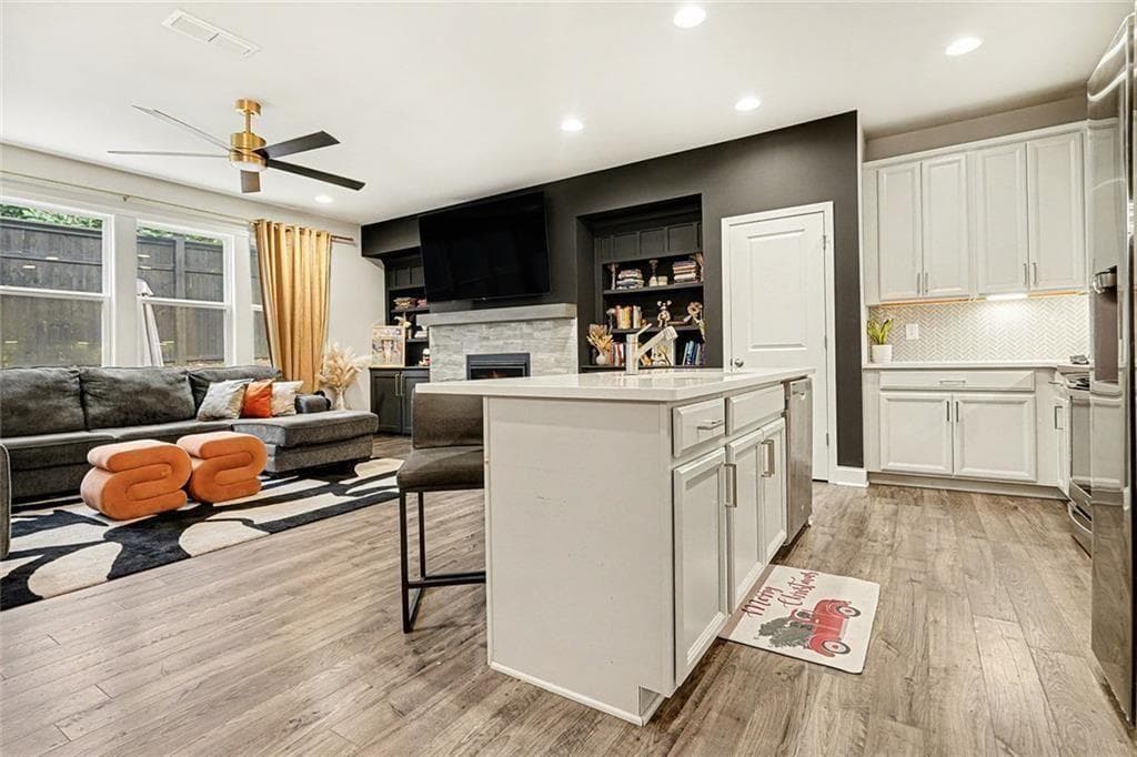 3 bedroom, 3 bathroom, 2,456 sq ft townhouse for sale at 782 Belrose Drive, Marietta, GA 30080 — photo 10