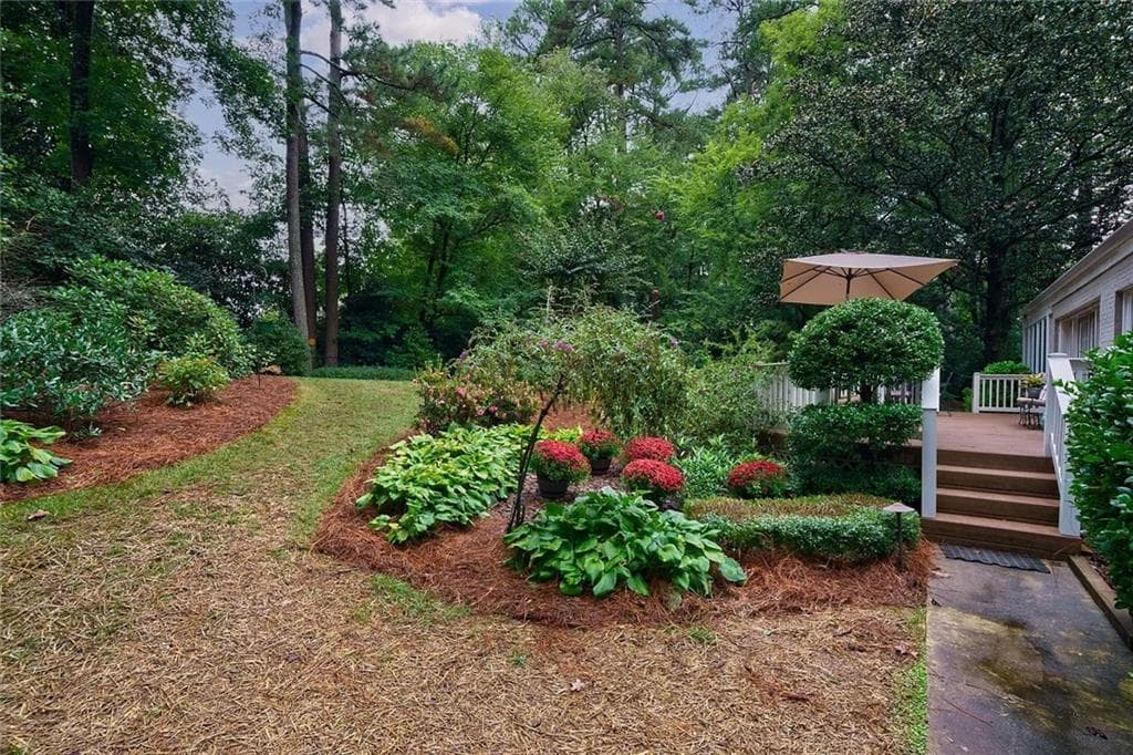 4 bedroom, 3 bathroom, 2,573 sq ft single family residence for sale at 3952 Club Drive, Atlanta, GA 30319 — photo 5