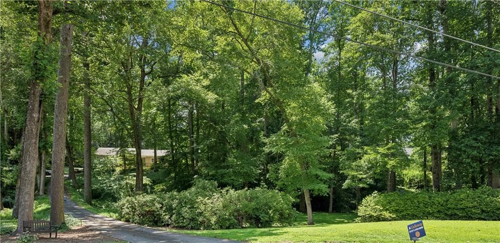 4 bedroom, 3 bathroom, 2,573 sq ft single family residence for sale at 3952 Club Drive, Atlanta, GA 30319 — photo 10