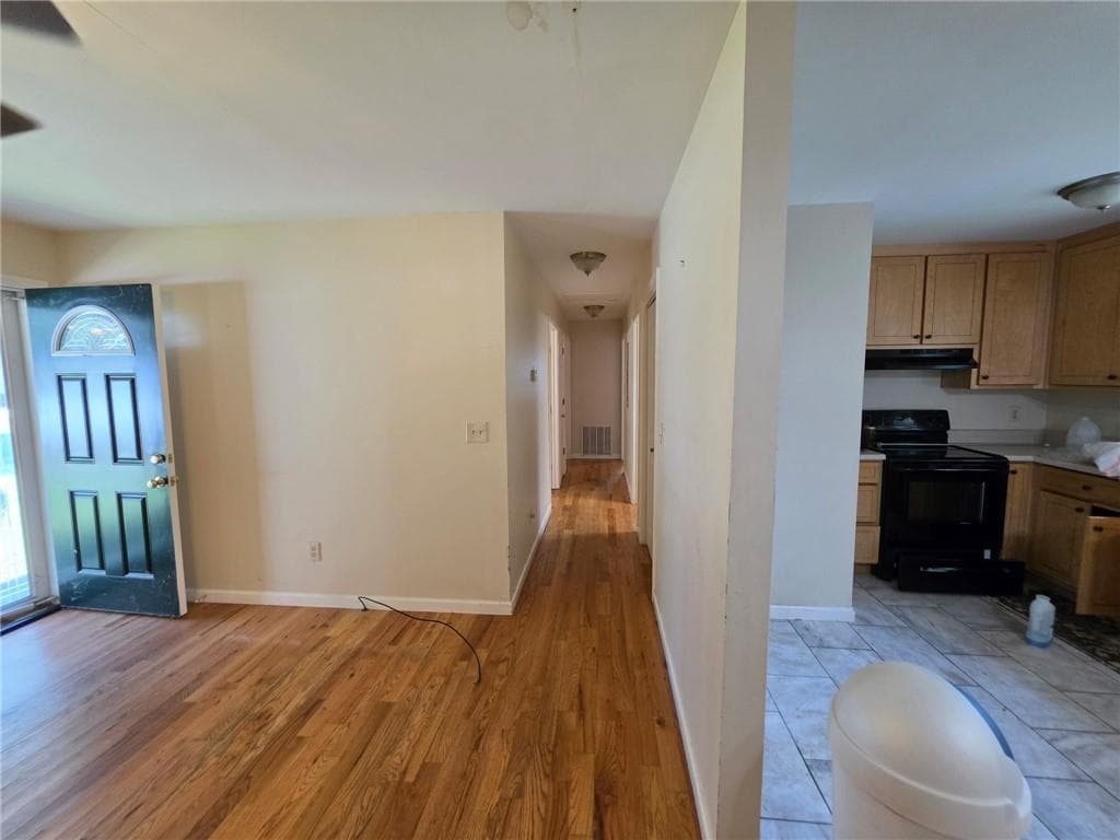 3 bedroom, 2 bathroom, 960 sq ft single family residence for sale at 481 Old Corinth Road, Buchanan, GA 30113 — photo 6