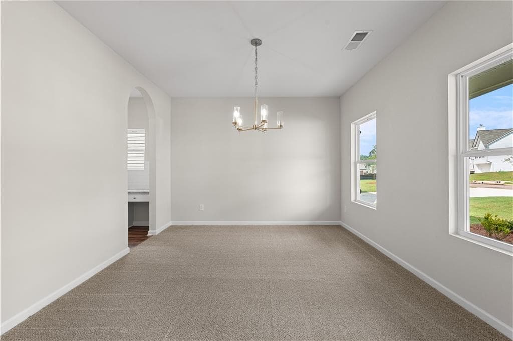 4 bedroom, 3 bathroom, 2,500 sq ft single family residence for sale at 489 Charleston Place, Villa Rica, GA 30180 — photo 4