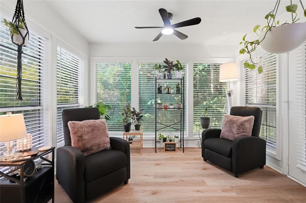 2 bedroom, 2 bathroom, 1,100 sq ft condominium for sale at 1301 Gettysburg Place, Sandy Springs, GA 30350 — photo 8